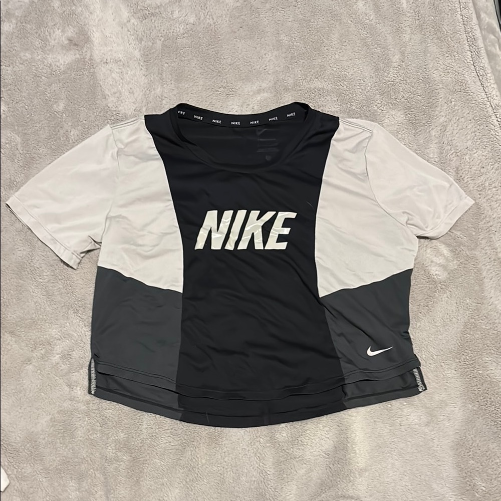 Nike Monochrome Colorblock Tee
